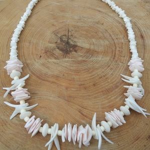 Vintage Lei of Natural Shells Necklace